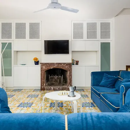 Πανσιόν Faraglioni Di *