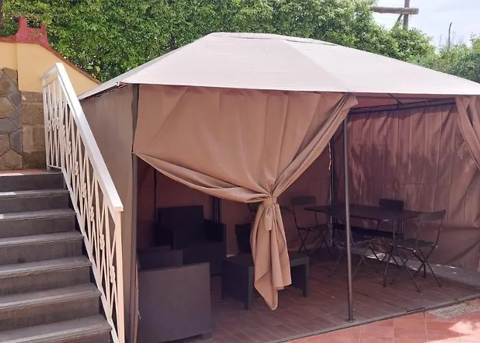 Faraglioni Di * Sorrento