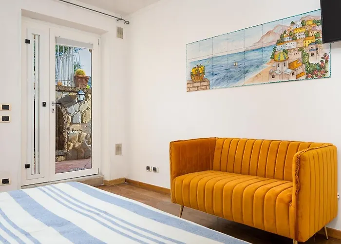 Faraglioni Di * Península Sorrentina