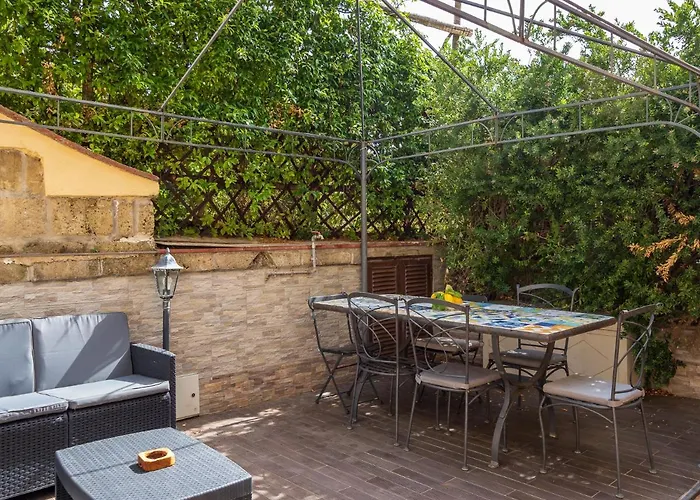 Faraglioni Di * Península Sorrentina