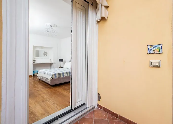 Faraglioni Di Pensión Península Sorrentina