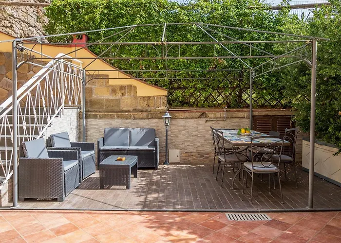 Guest house Faraglioni Di *